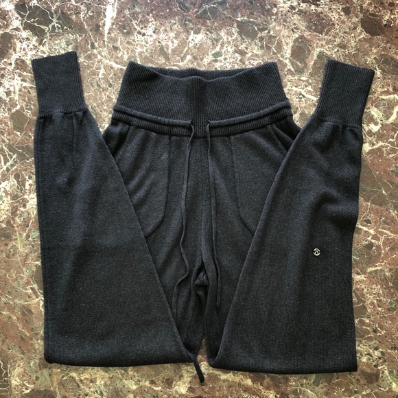 *Rare* LULULEMON Cabin Yogi Cashmere Blend Jogger Sweatpants - Picture 10 of 12